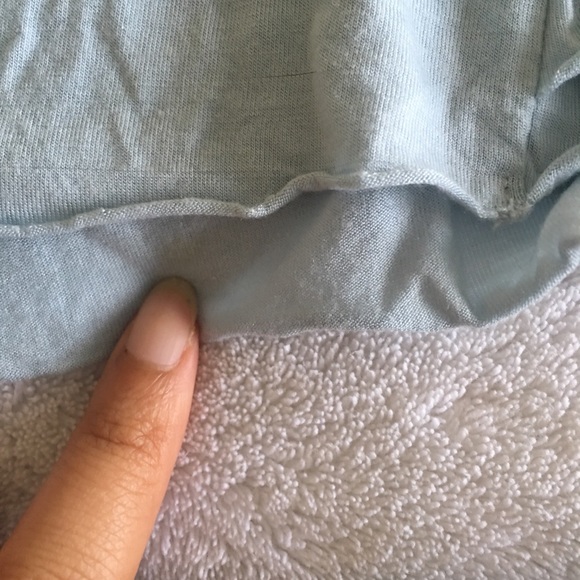 Guess - Picture 7 of 7